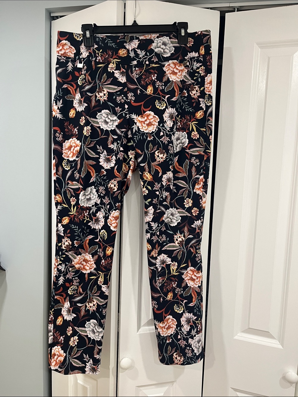 Preswick and Moore Floral Print Slim Pants - Black Base with Flowers